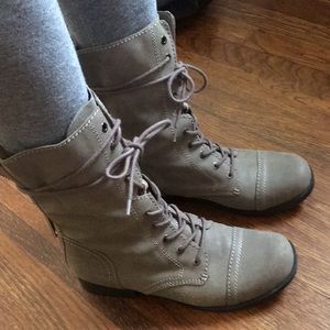 Aldo Grey Combat Boot’s